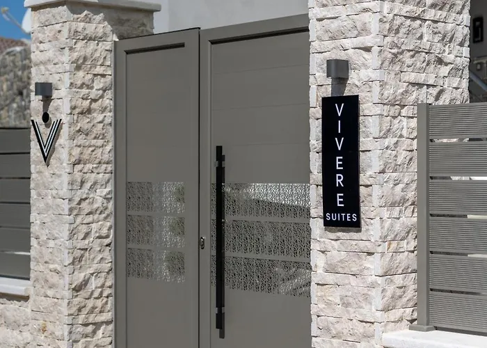 Vivere 纳夫普利翁